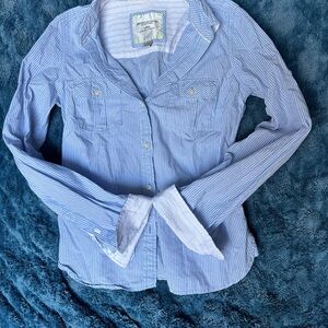 American Eagle Outfitters Light Blue Striped Kids Button Down Shirt size0